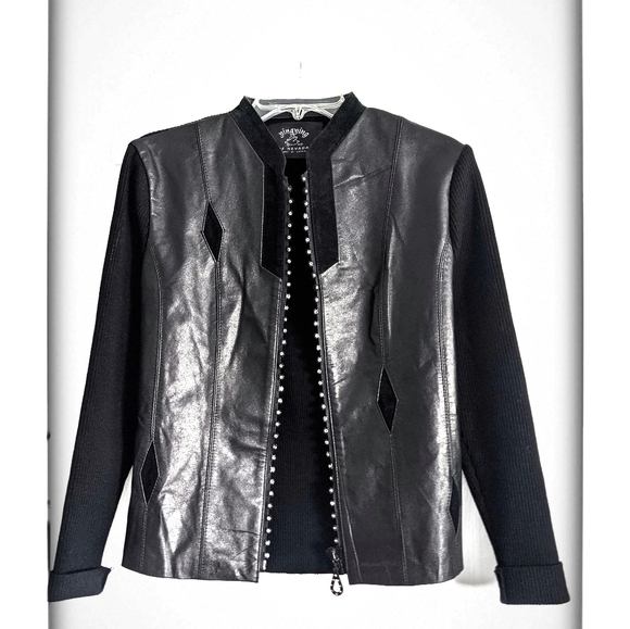 Zingzing Jackets & Blazers - Zingzing genuine leather jacket pockets rhinestones zipper ribbed back sleeves